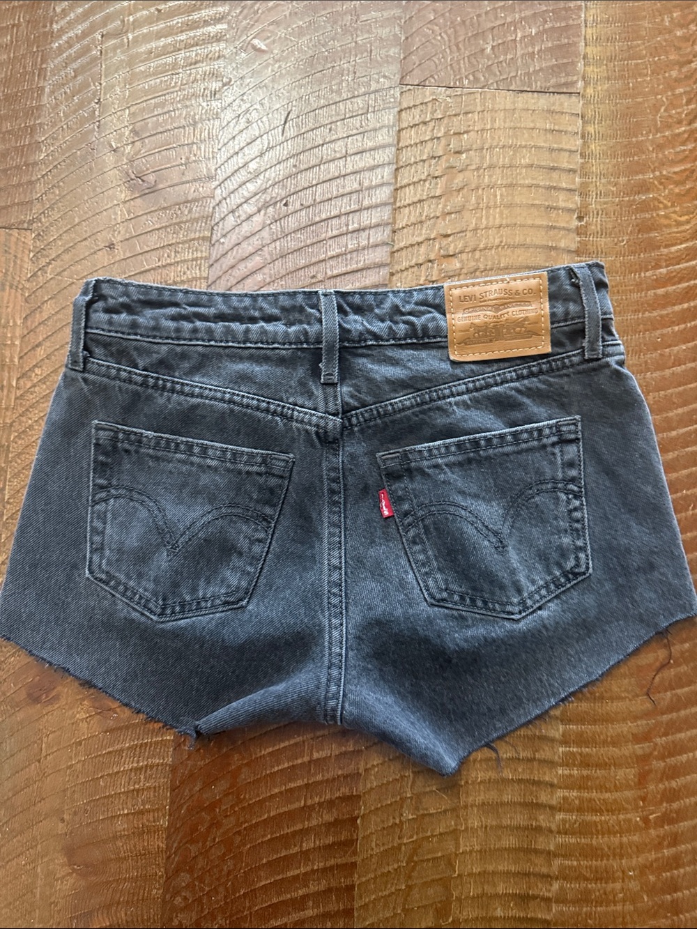 Signature by Levi Strauss Washed Black Raw Hem Denim Shorts - Picture 2 of 5